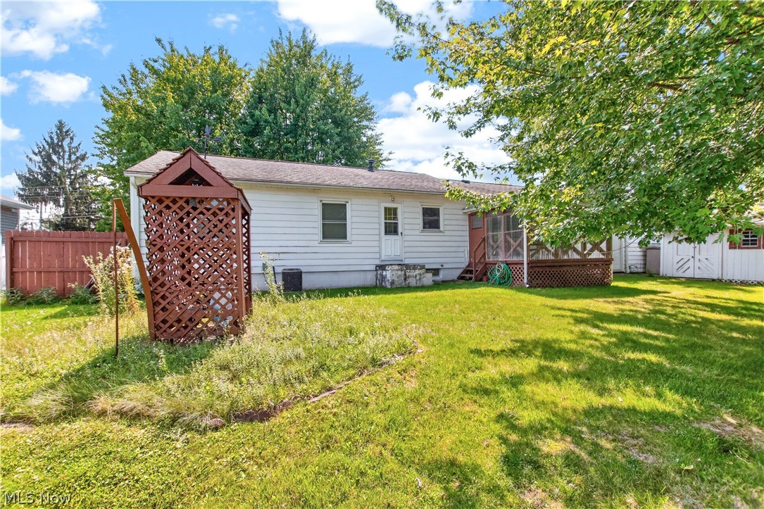 3469 James Boulevard Property Photo 35