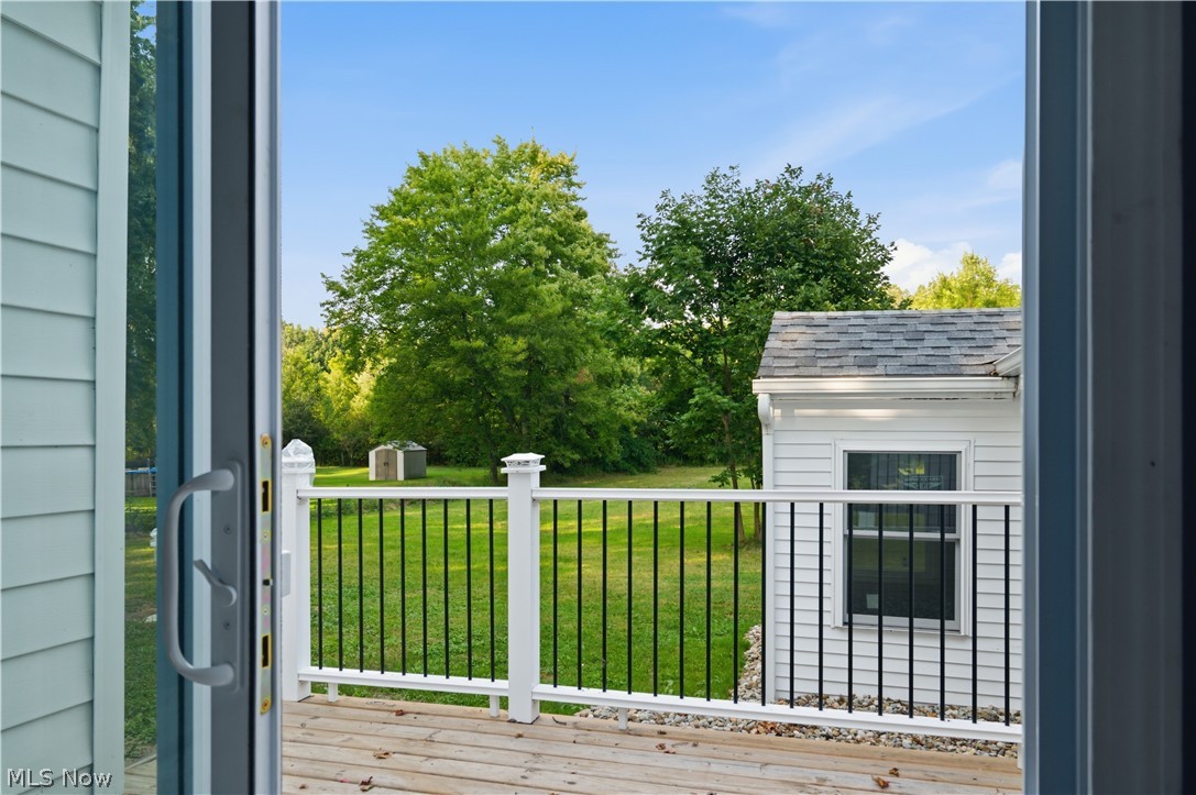 9247 Youngstown Pittsburgh Road Property Photo 28