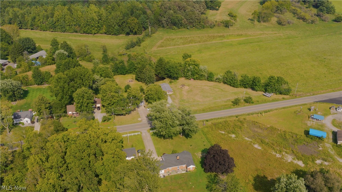 9247 Youngstown Pittsburgh Road Property Photo 46