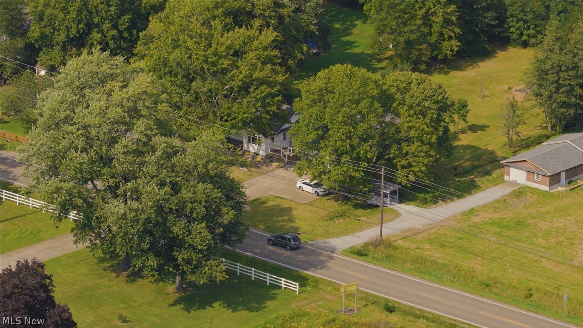 9247 Youngstown Pittsburgh Road Property Photo 47