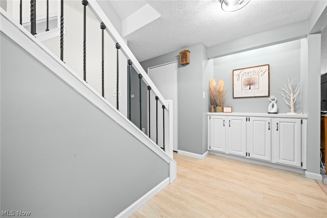 4542 Briarcliff Trail Property Photo 15