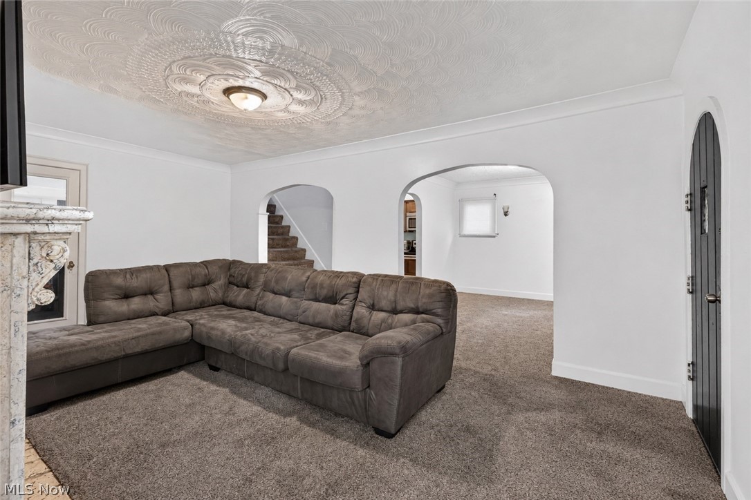 654 Moreley Avenue Property Photo 8