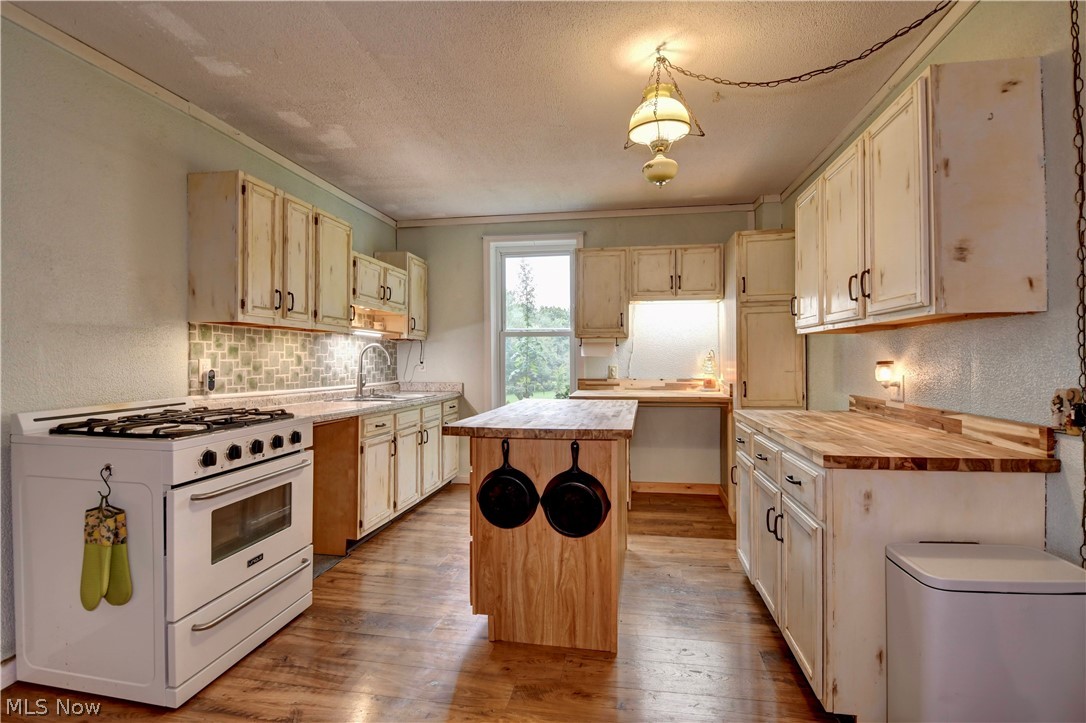 1279 Fox Avenue Se Property Photo 13