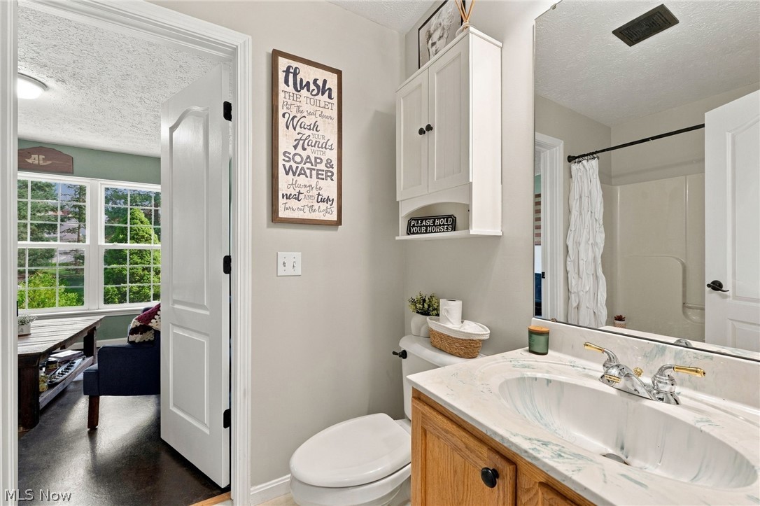 384 Clearbrook Drive Property Photo 15