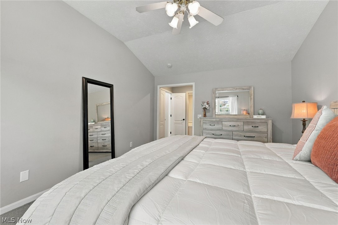 384 Clearbrook Drive Property Photo 17