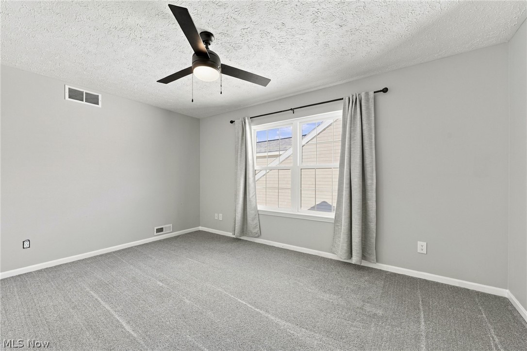 384 Clearbrook Drive Property Photo 26