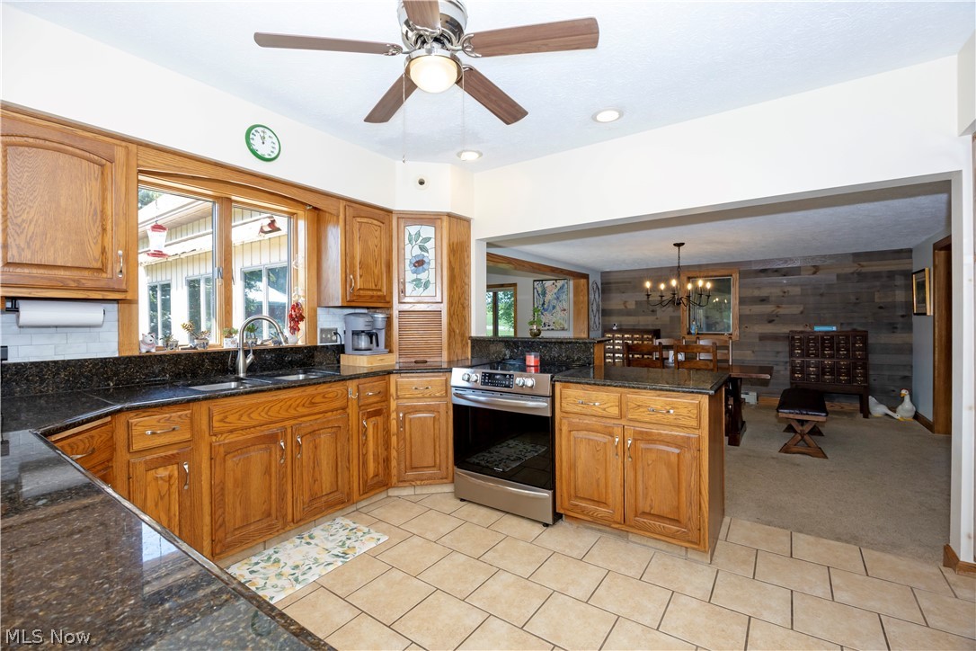 1319 County Road 1153 Property Photo 10