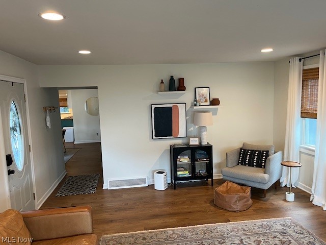1312 S Park Avenue Nw Property Photo 5