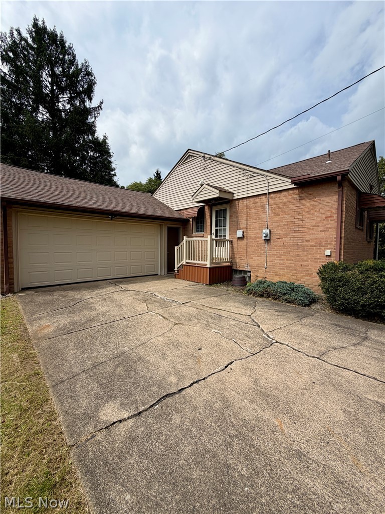 32 Orchard Drive Property Photo 2