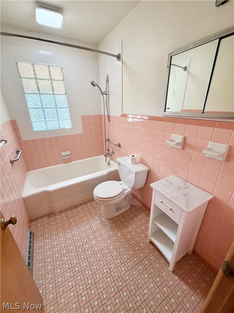 32 Orchard Drive Property Photo 11