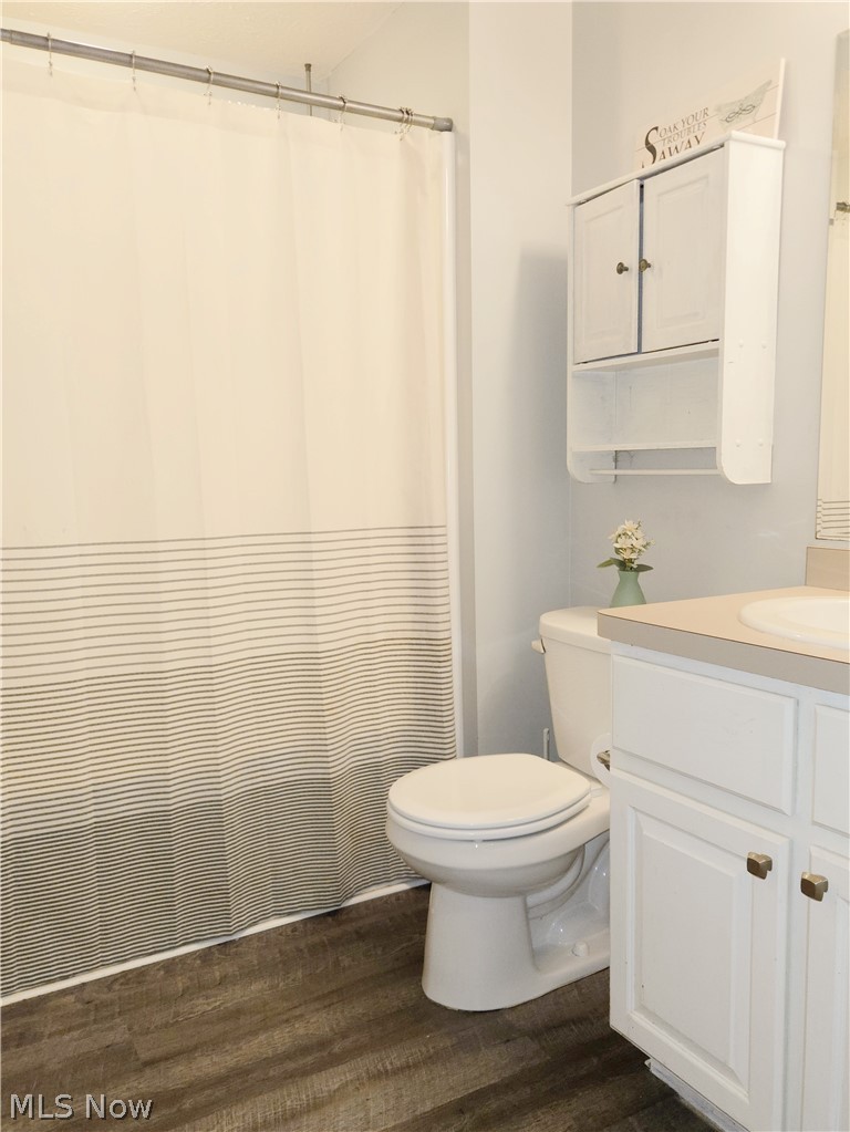 363 Button Avenue Property Photo 15