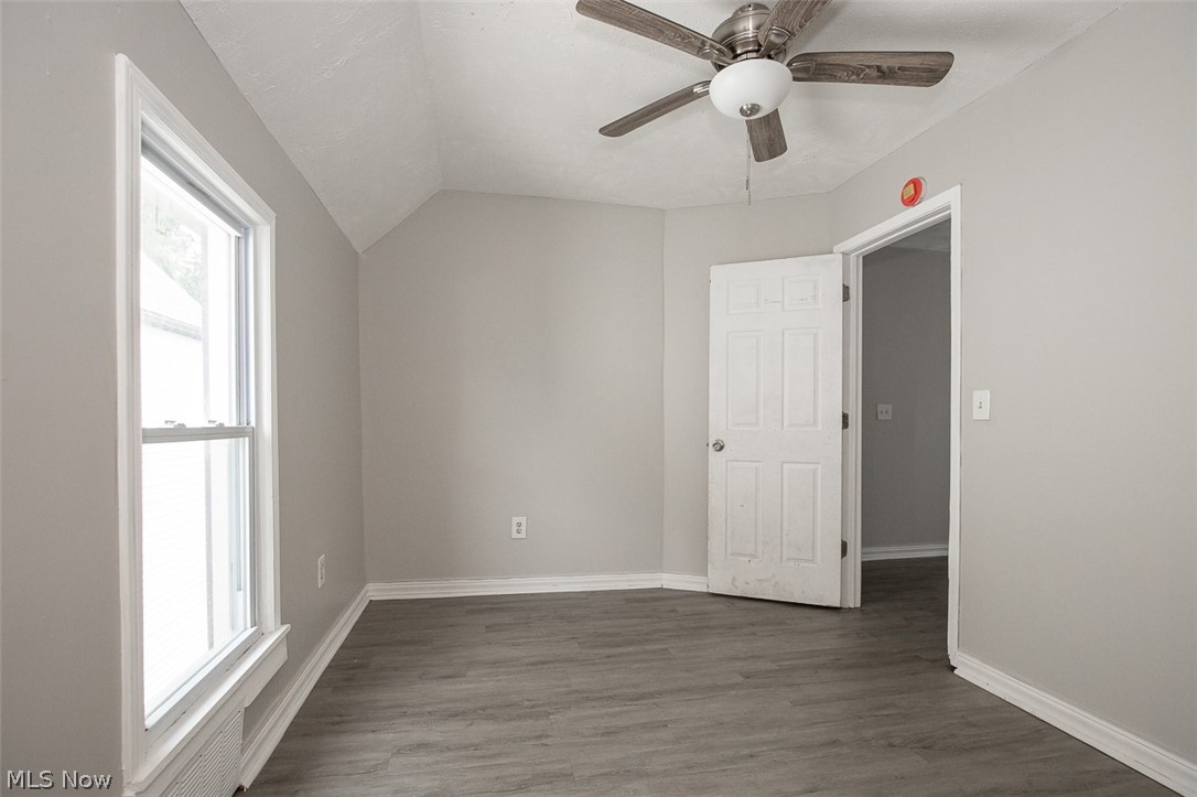 3635 46th Street Up Property Photo 11