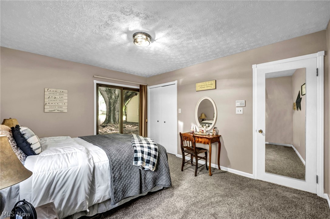 25595 Chatworth Drive Property Photo 21