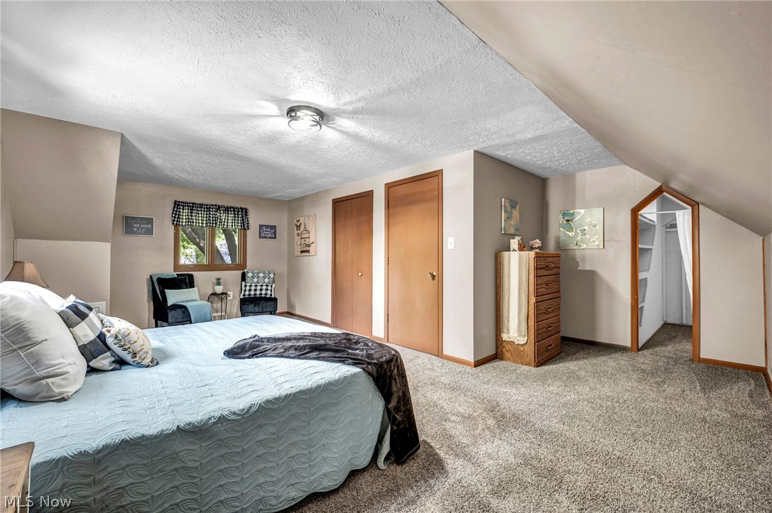 25595 Chatworth Drive Property Photo 25