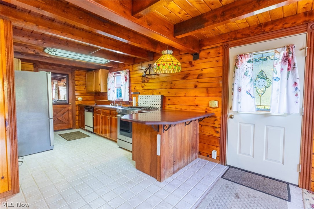 10737 Cadiz Road Property Photo 6