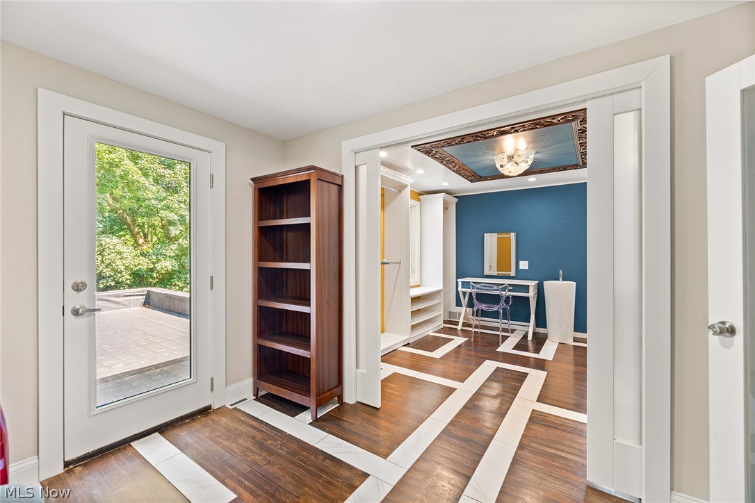 1375 N Revere Road Property Photo 27