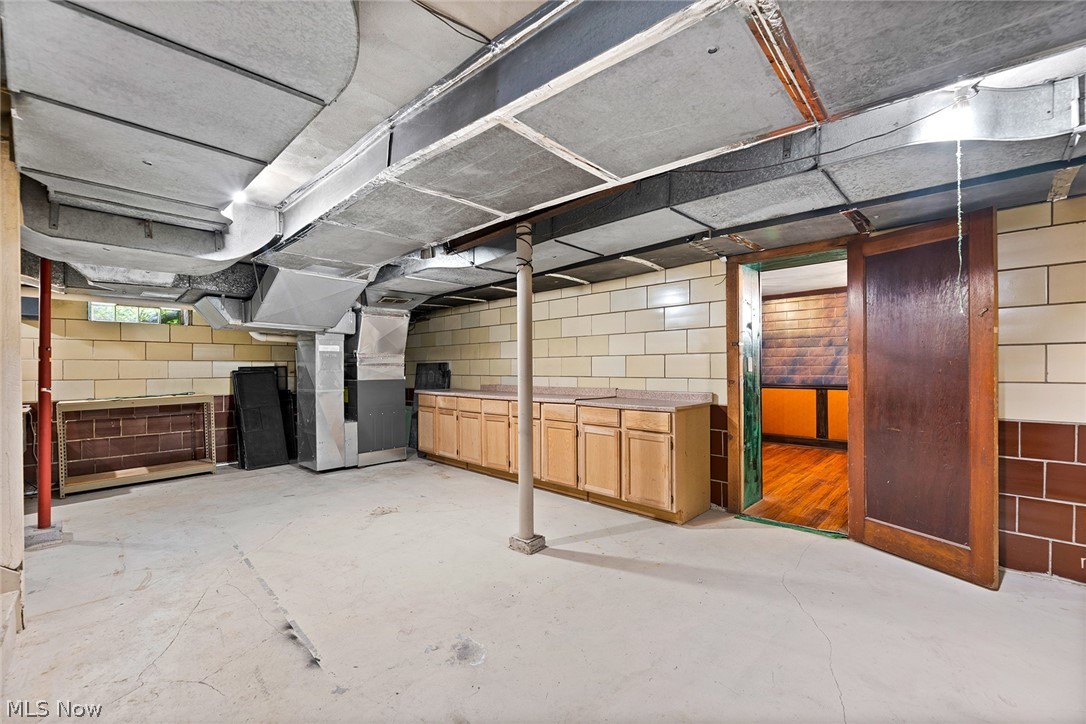 1375 N Revere Road Property Photo 40
