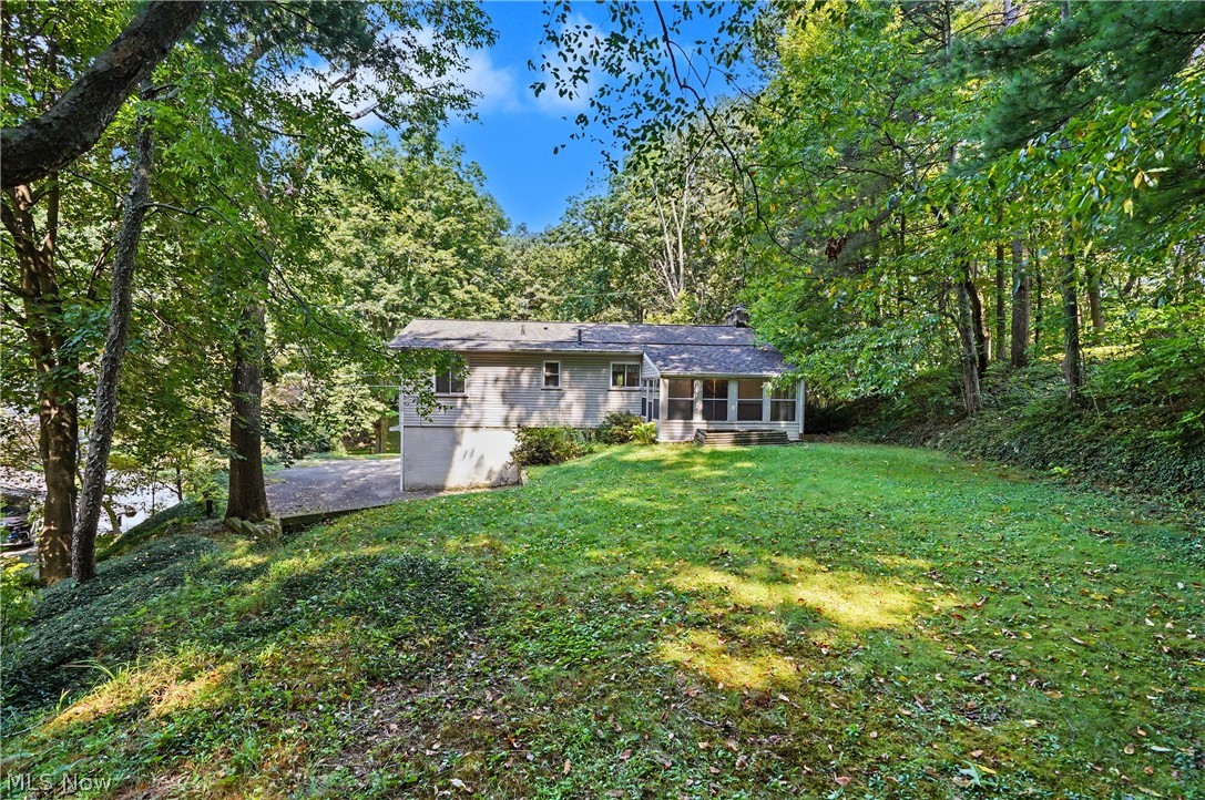 3087 Tower Hill Drive Property Photo 8