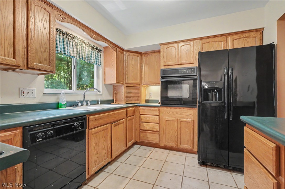 3087 Tower Hill Drive Property Photo 14