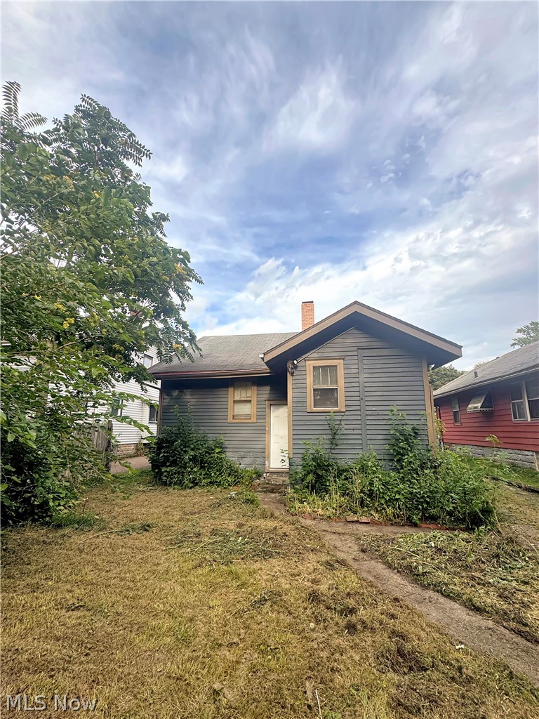 688 Merton Avenue Property Photo 15