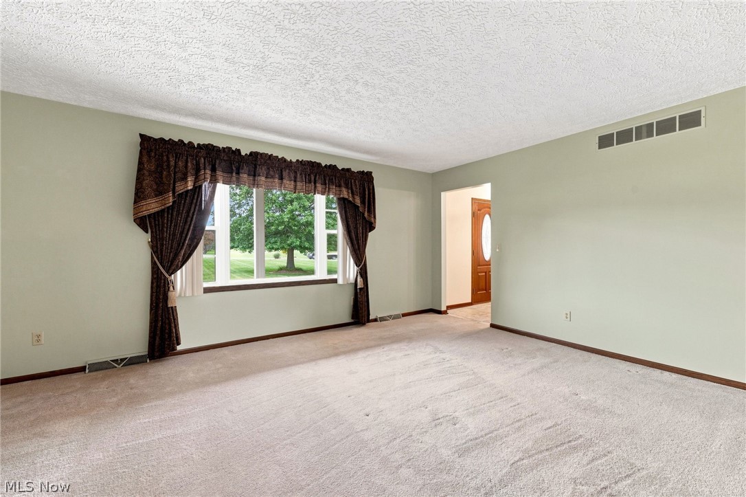 2914 Serfass Road Property Photo 10