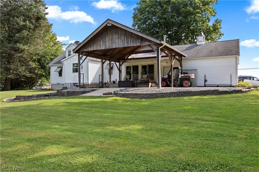 9988 W Ridge Road Property Photo 3