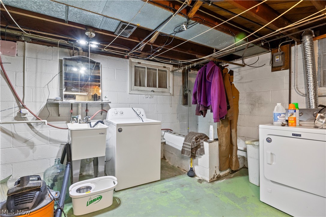 9988 W Ridge Road Property Photo 39