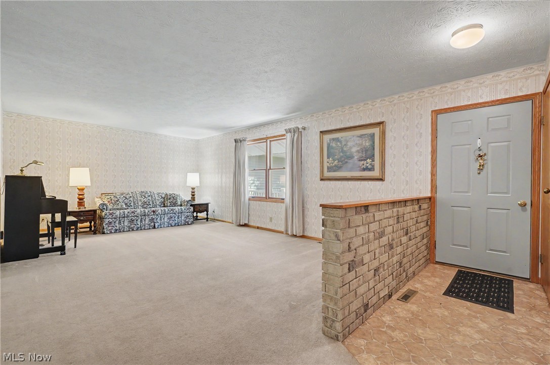778 Sugar Road Property Photo 2