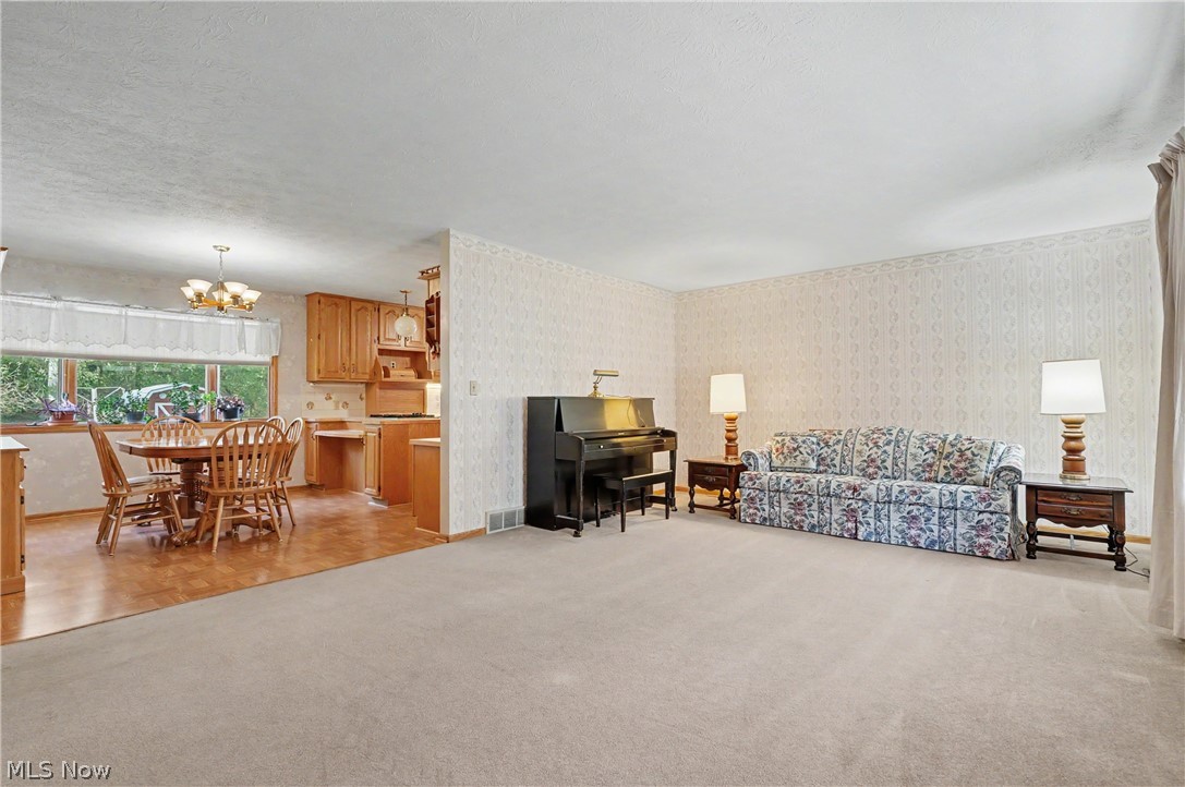 778 Sugar Road Property Photo 5