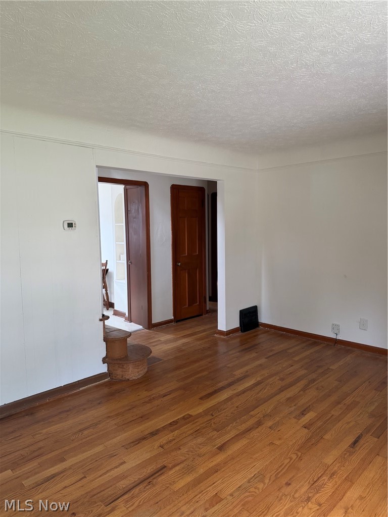 7425 Glencoe Avenue Property Photo 10