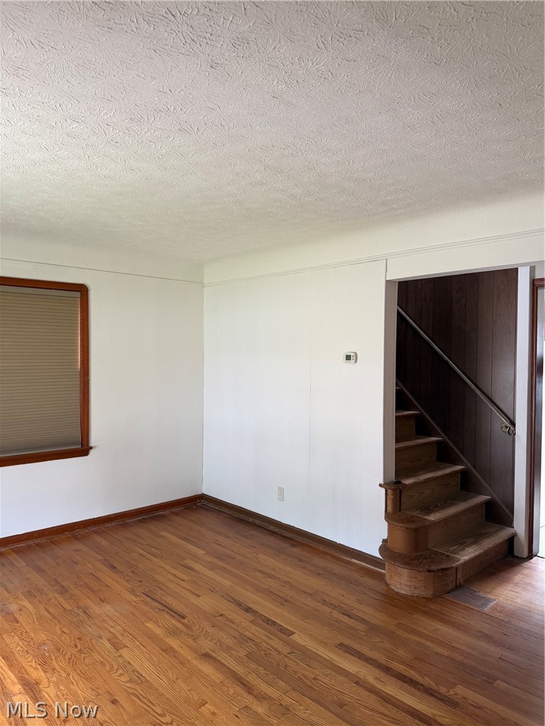 7425 Glencoe Avenue Property Photo 11