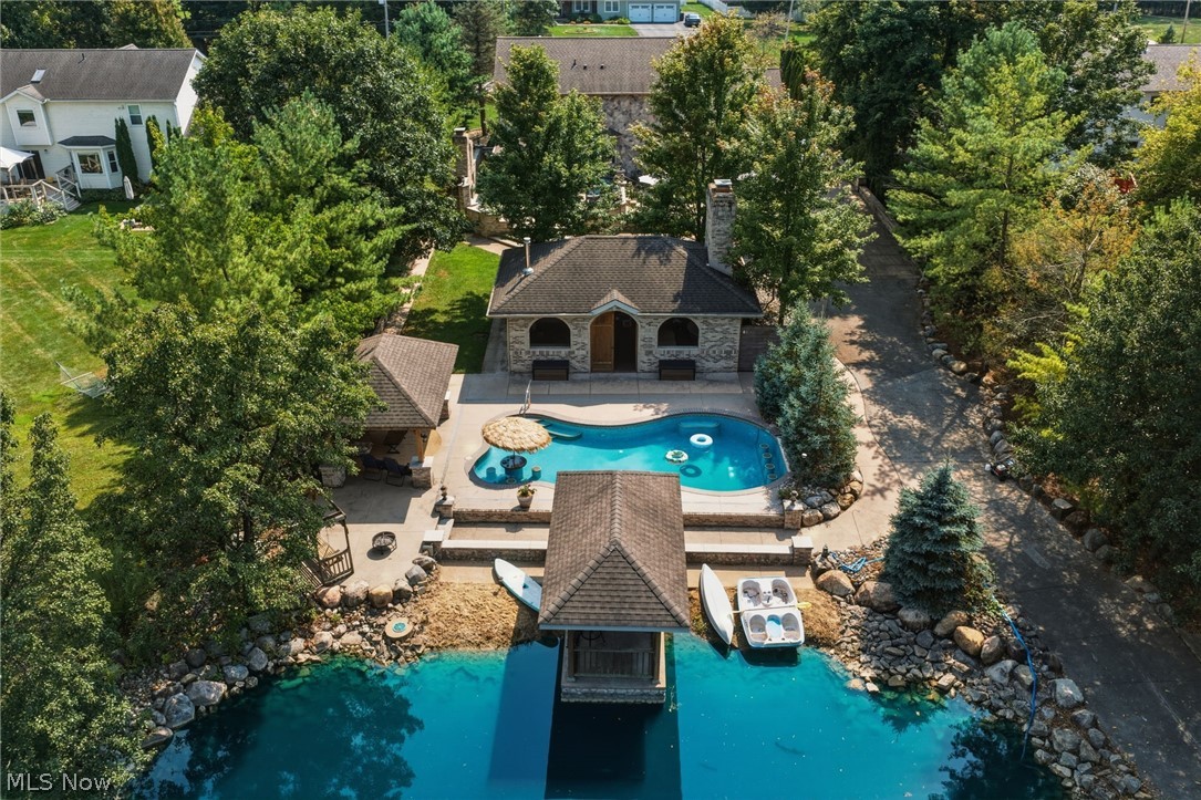 1387 Nesbitt Road