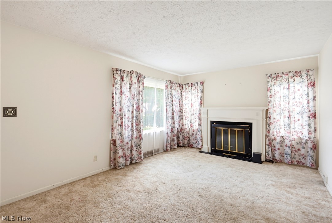 3504 Lakeview Boulevard Property Photo 3