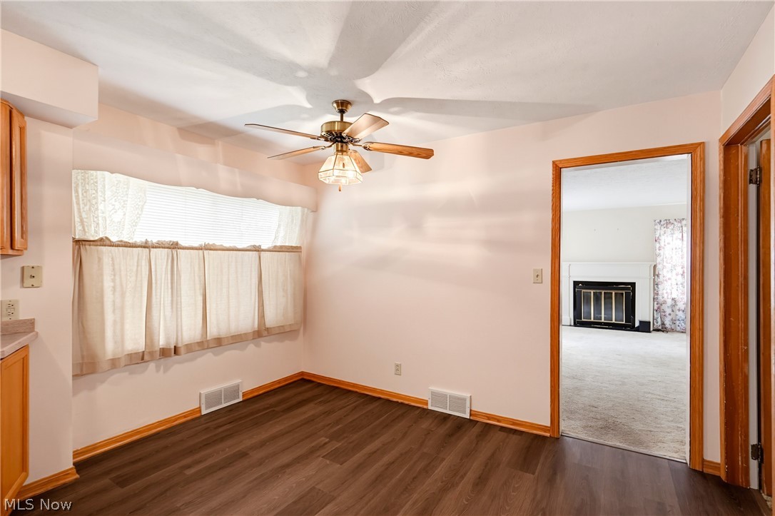 3504 Lakeview Boulevard Property Photo 6