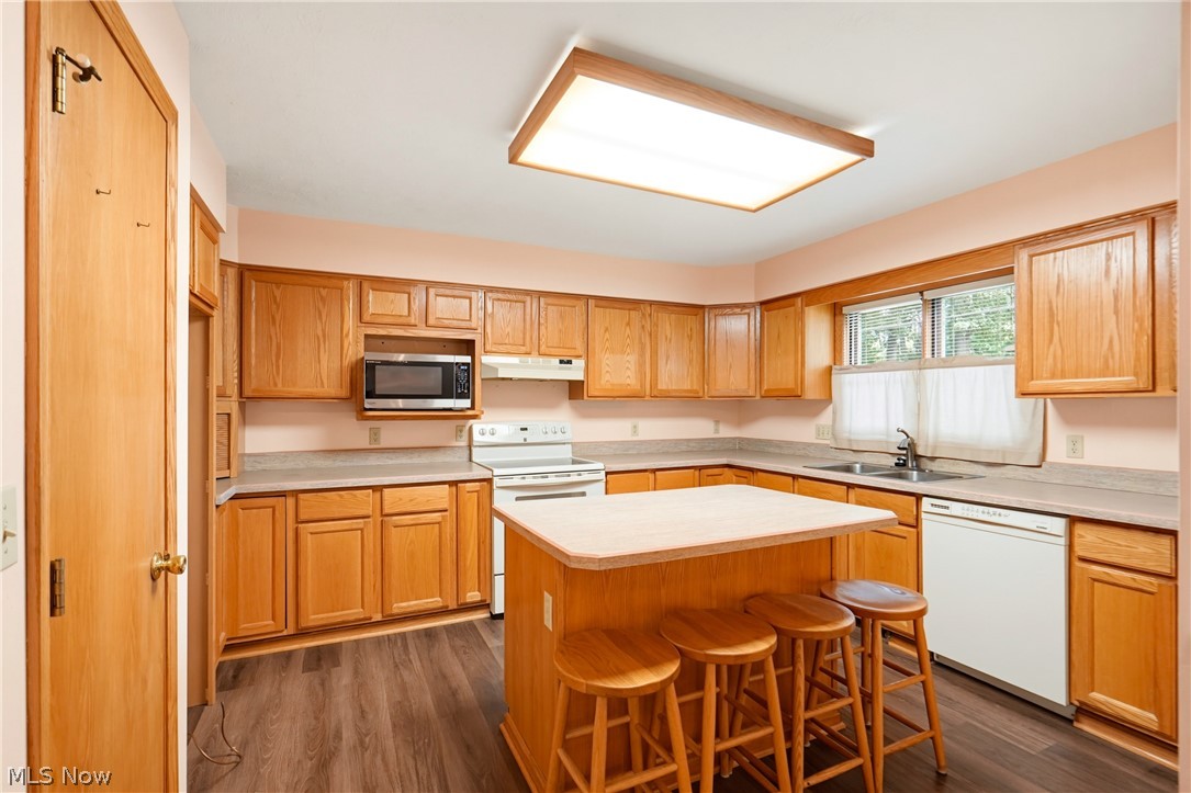 3504 Lakeview Boulevard Property Photo 8