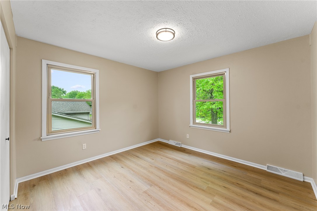 6820 Lockwood Boulevard Property Photo 20