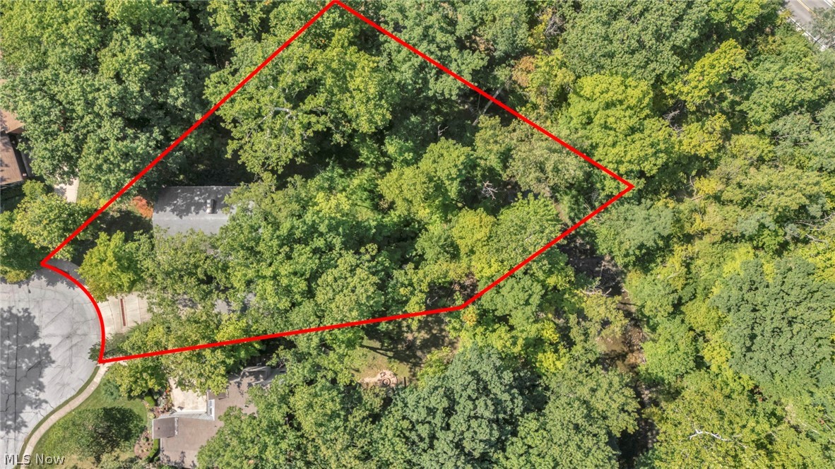 246 Windward Drive Property Photo 1