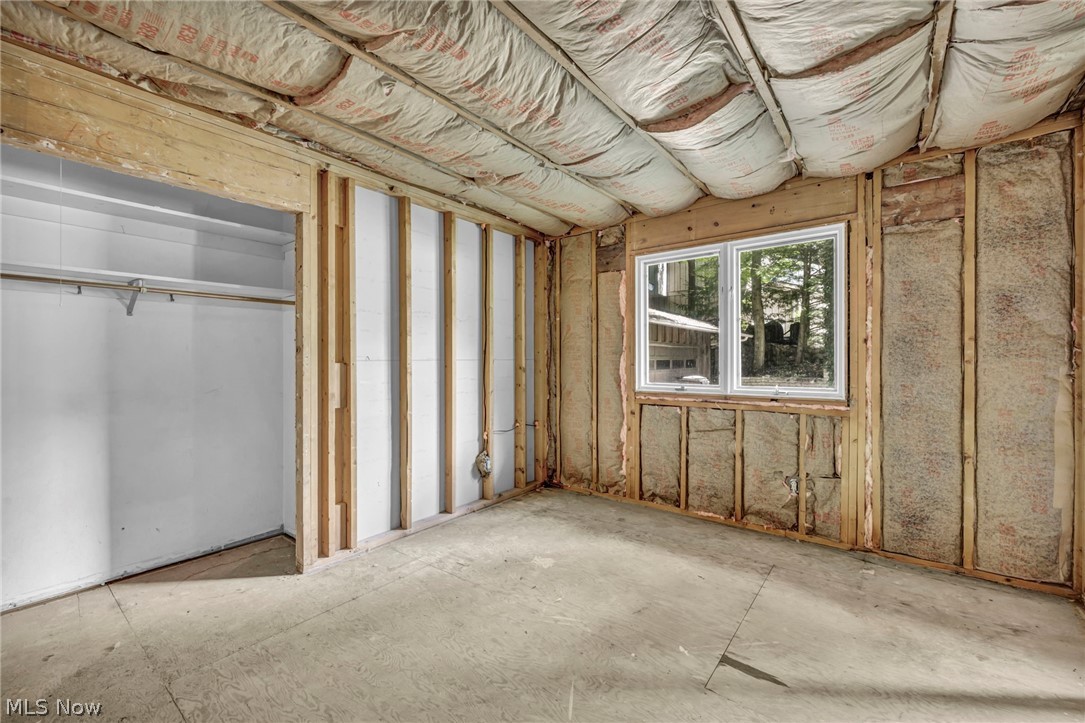 246 Windward Drive Property Photo 15