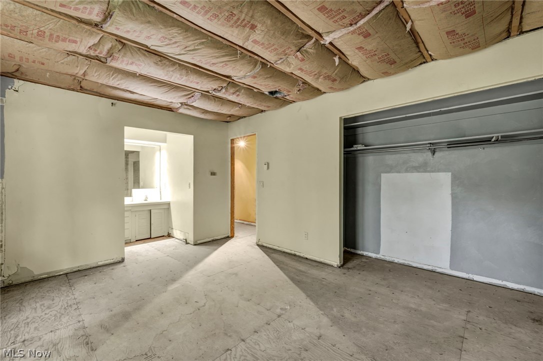 246 Windward Drive Property Photo 17