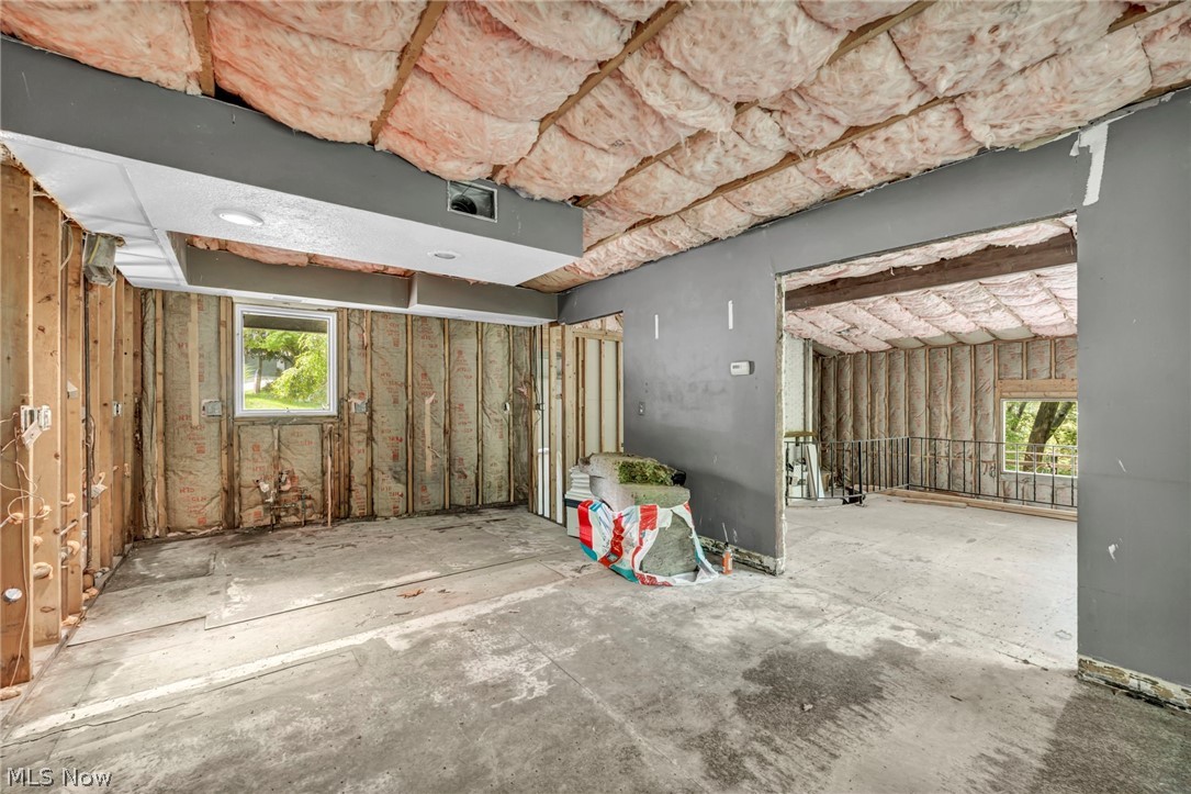 246 Windward Drive Property Photo 24