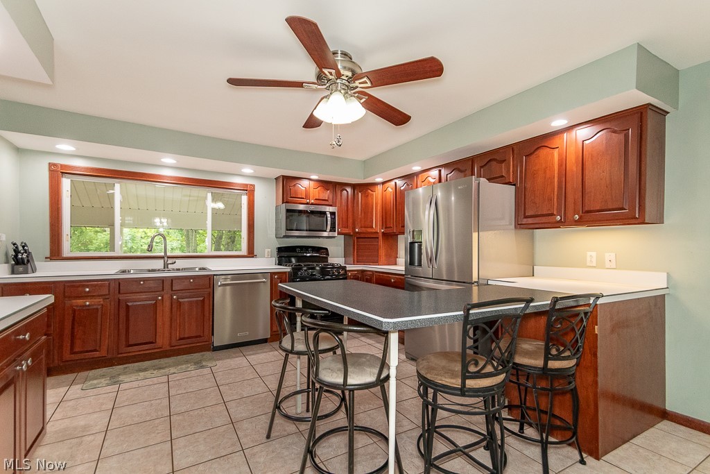 8831 Pine Tree Drive Property Photo 12