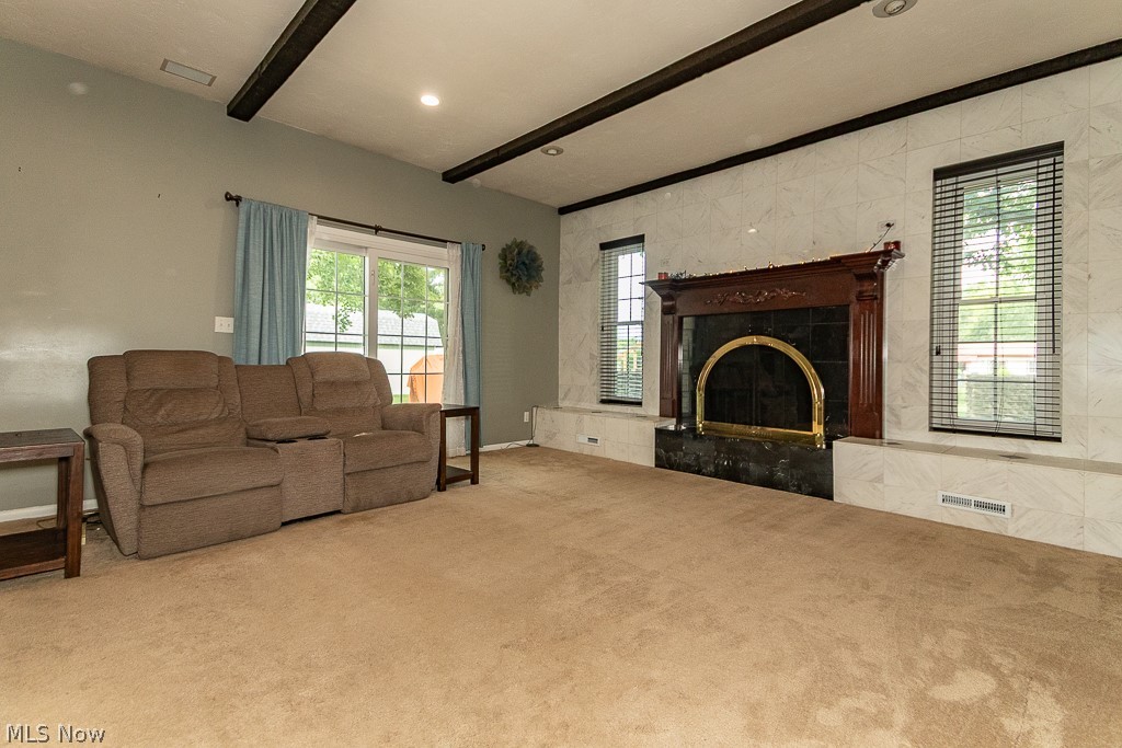8831 Pine Tree Drive Property Photo 15