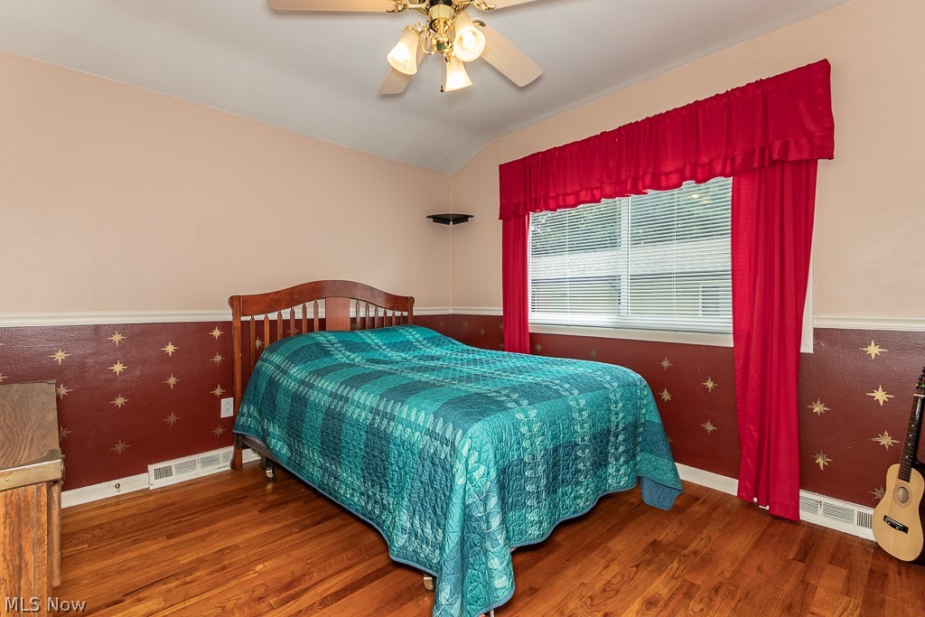 8831 Pine Tree Drive Property Photo 23