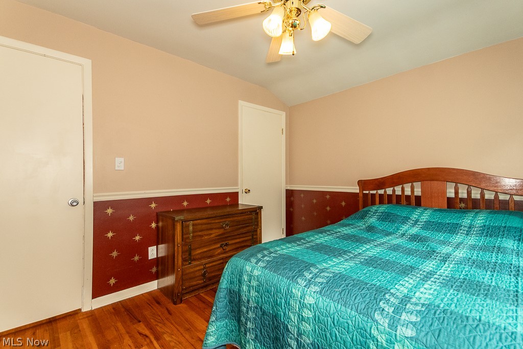 8831 Pine Tree Drive Property Photo 24
