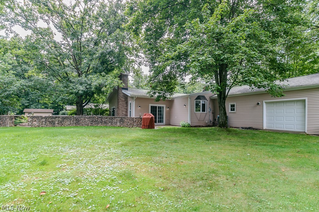 8831 Pine Tree Drive Property Photo 35