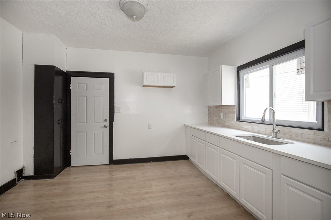 3692 E 146th Street Property Photo 4