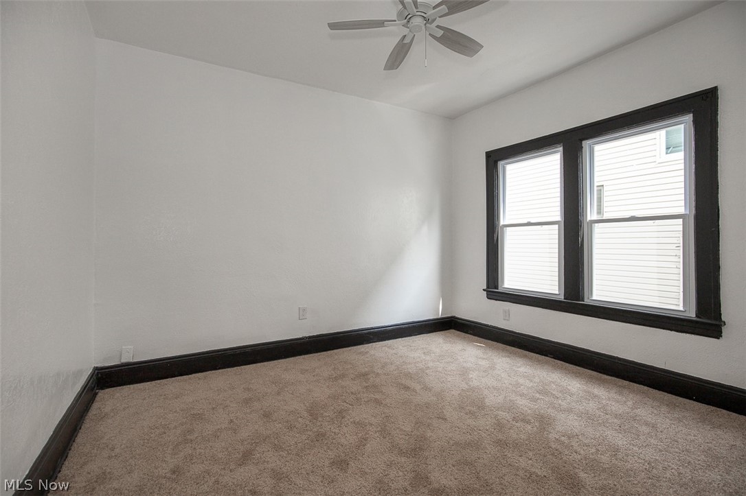 3692 E 146th Street Property Photo 11