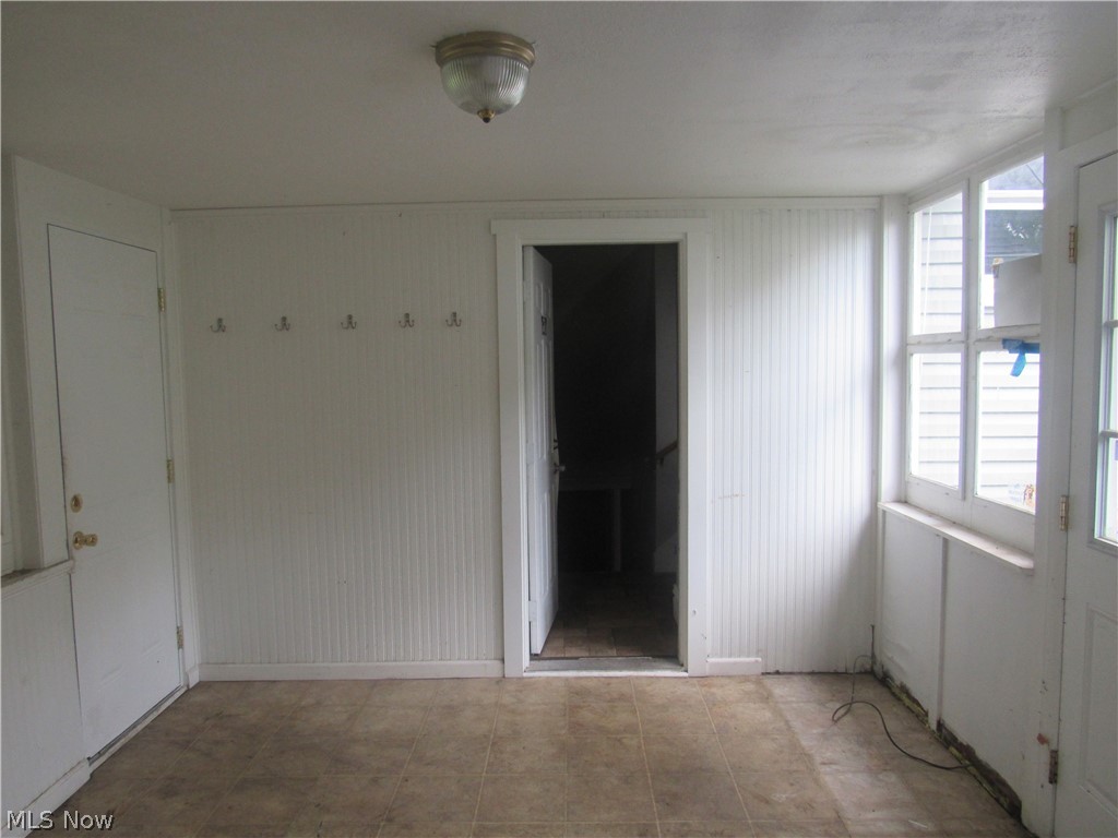 6224 Engle Road Property Photo 25