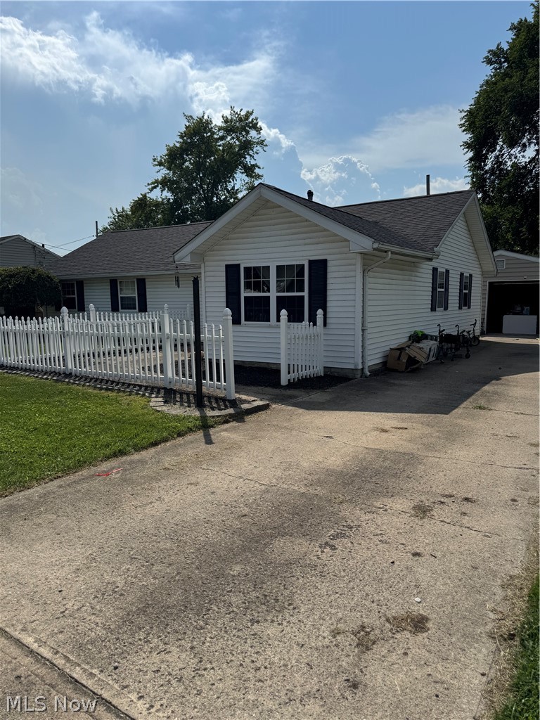 618 Idlewood Avenue Property Photo 1