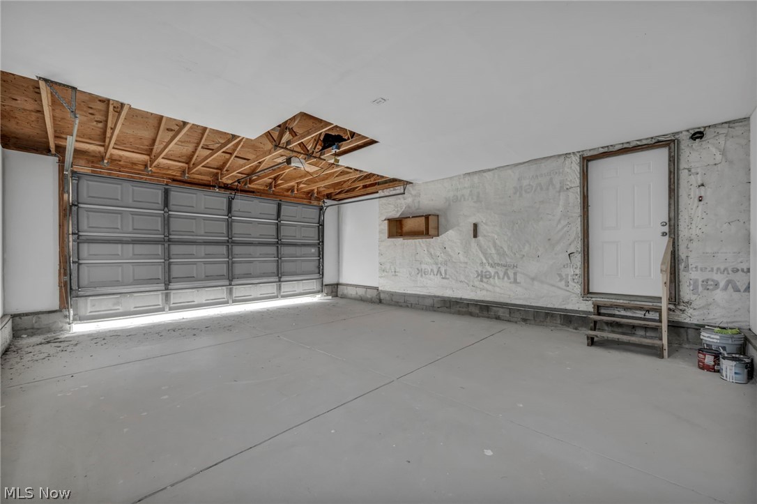 1125 E Farwell Street Property Photo 31